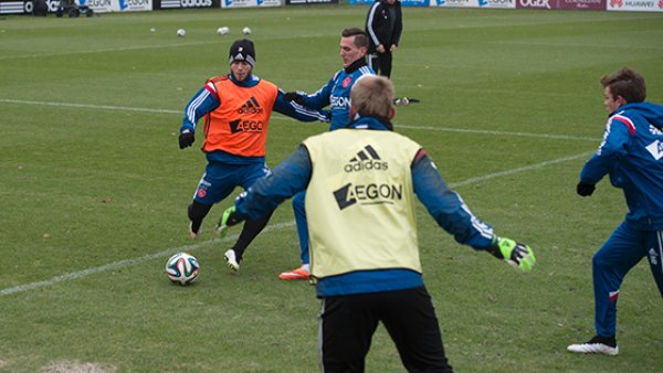 也再次强调 也再次强调