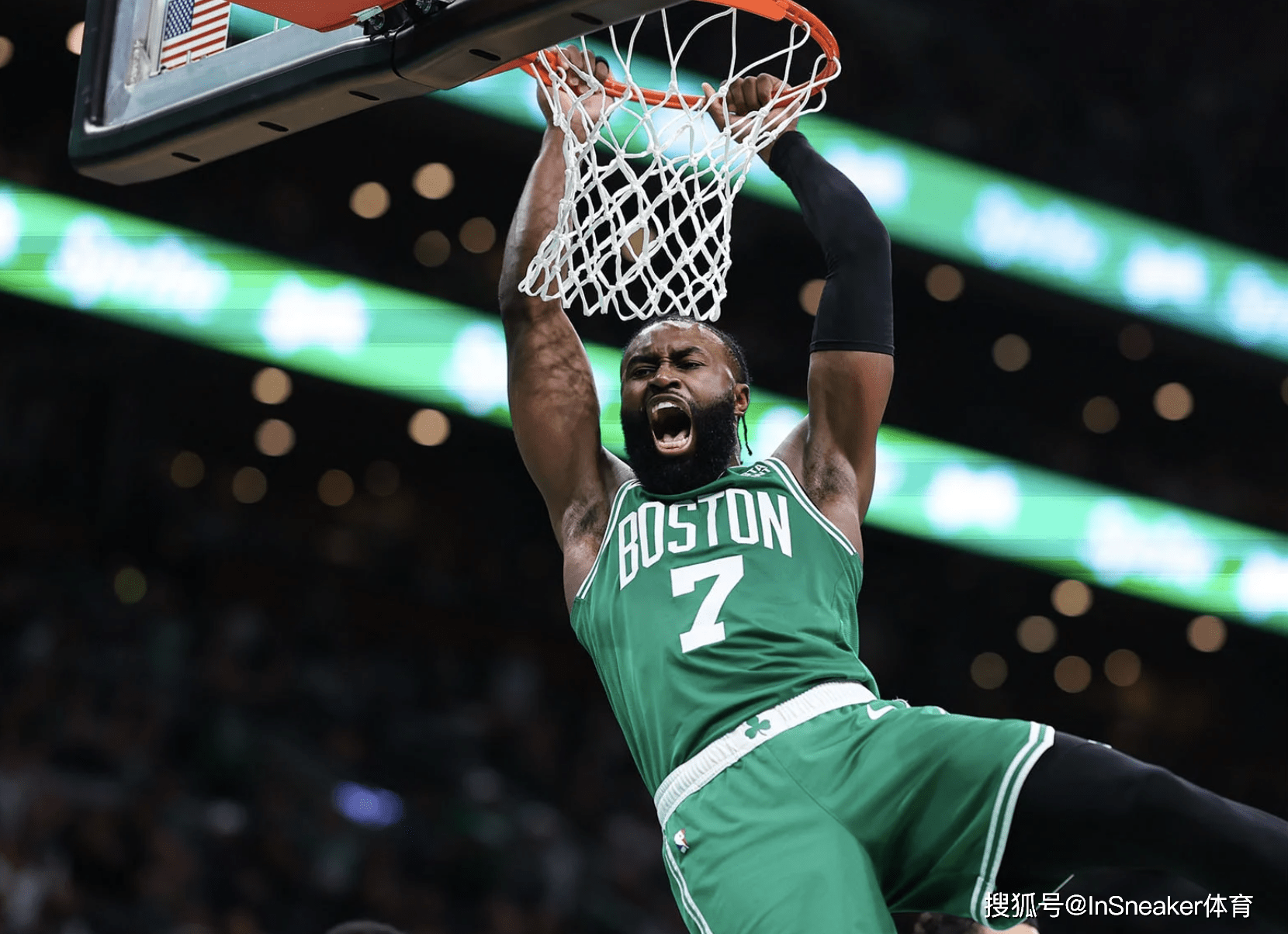 一侧在强拦 一侧在强拦